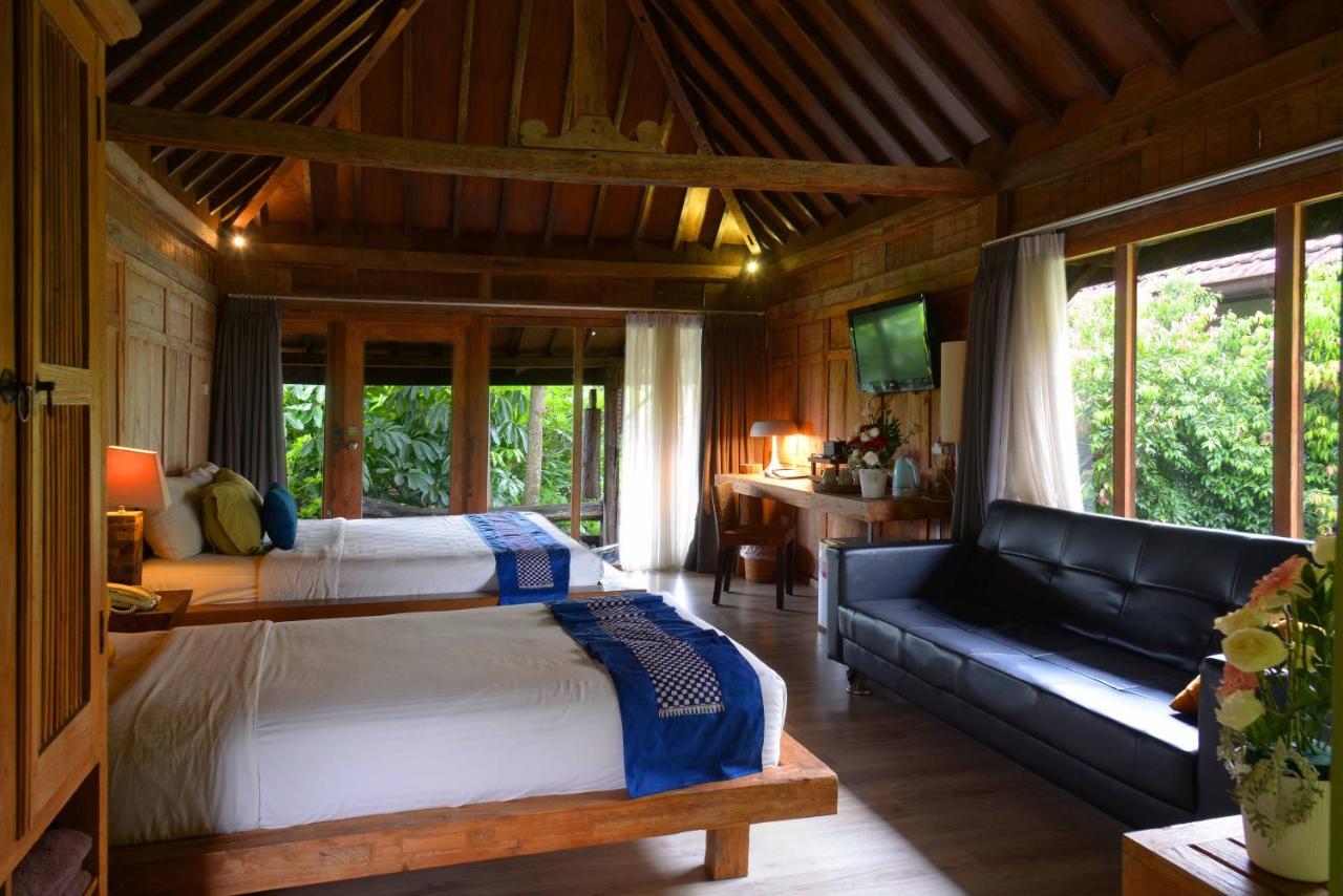 Rumah Batu Boutique Hotel Solo Esterno foto