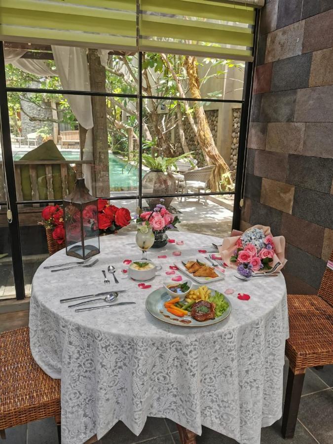 Rumah Batu Boutique Hotel Solo Esterno foto